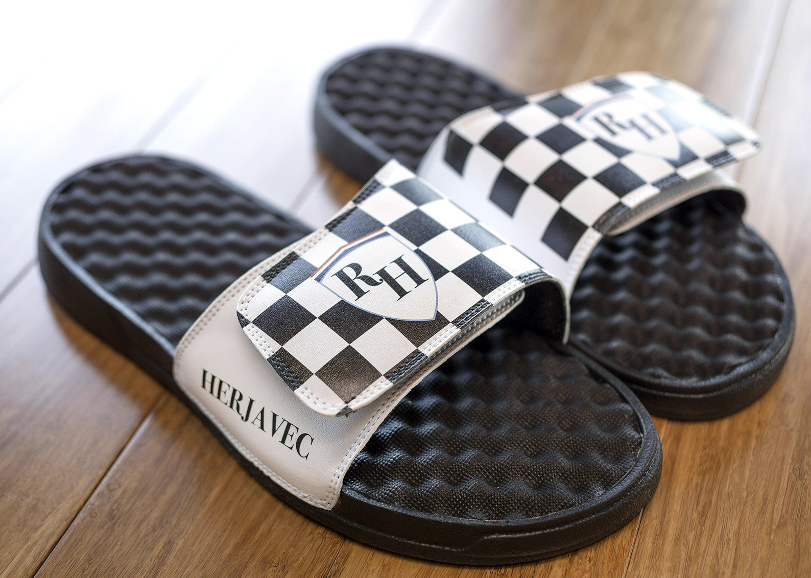 As Seen On Shark Tank: Robert Herjavec ISlides